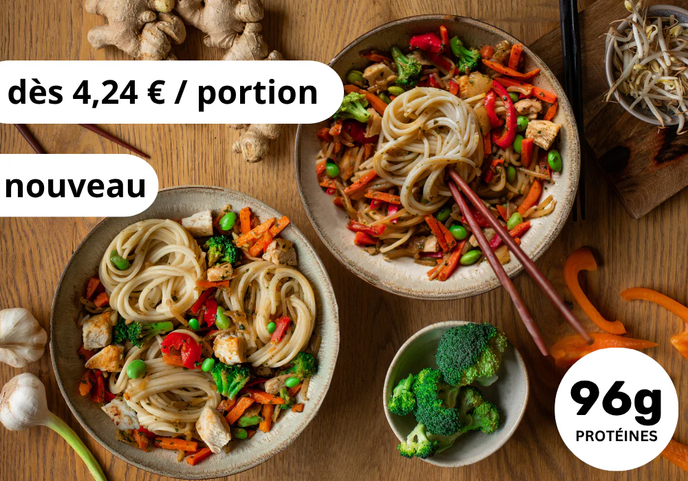 ~ Wok de Nouilles au Poulet & Légumes (XL, 2 Portions)